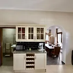 Private Villa With Pool, Casa Torre Bonita